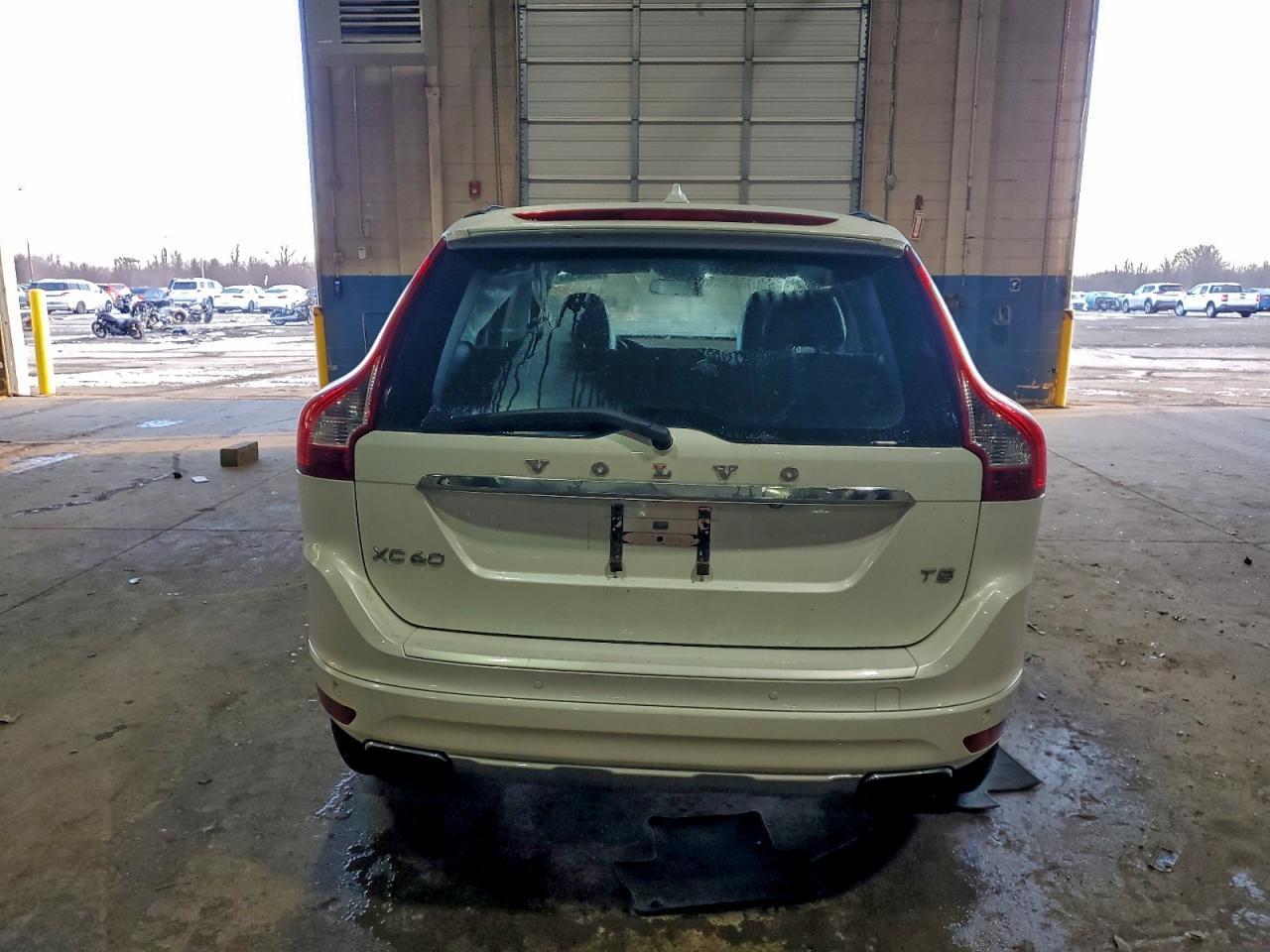 2017 Volvo Xc60 T5 - Image 6