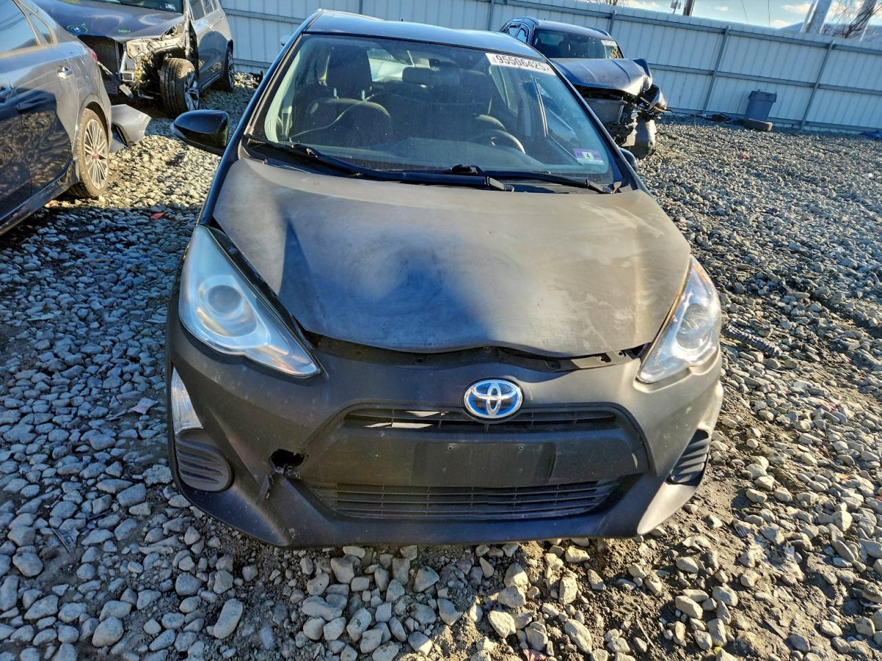2016 Toyota Prius C - Фото 5