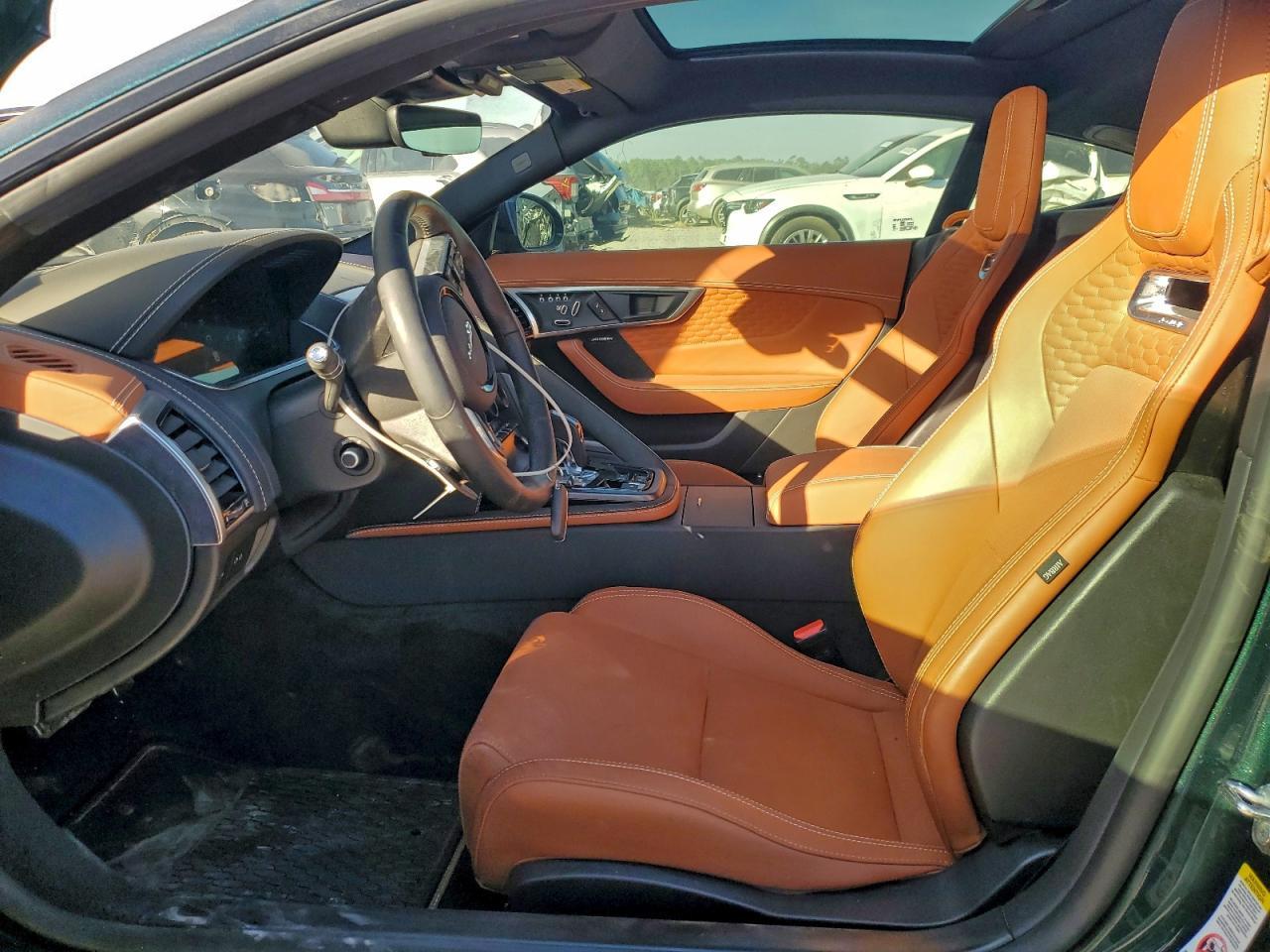 2024 Jaguar F-Type R Dynamic - Фото 7