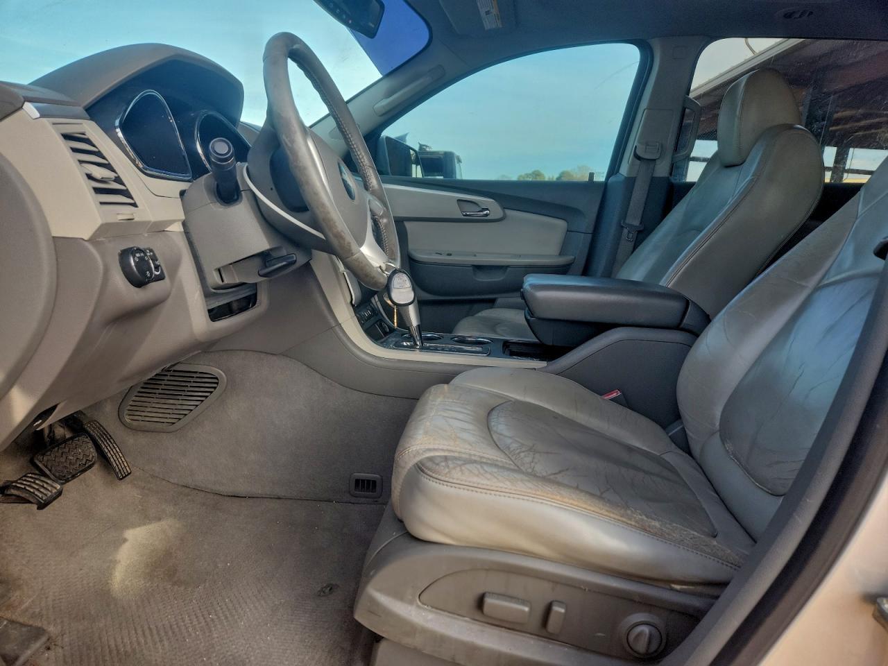 2010 Chevrolet Traverse Lt - Фото 7