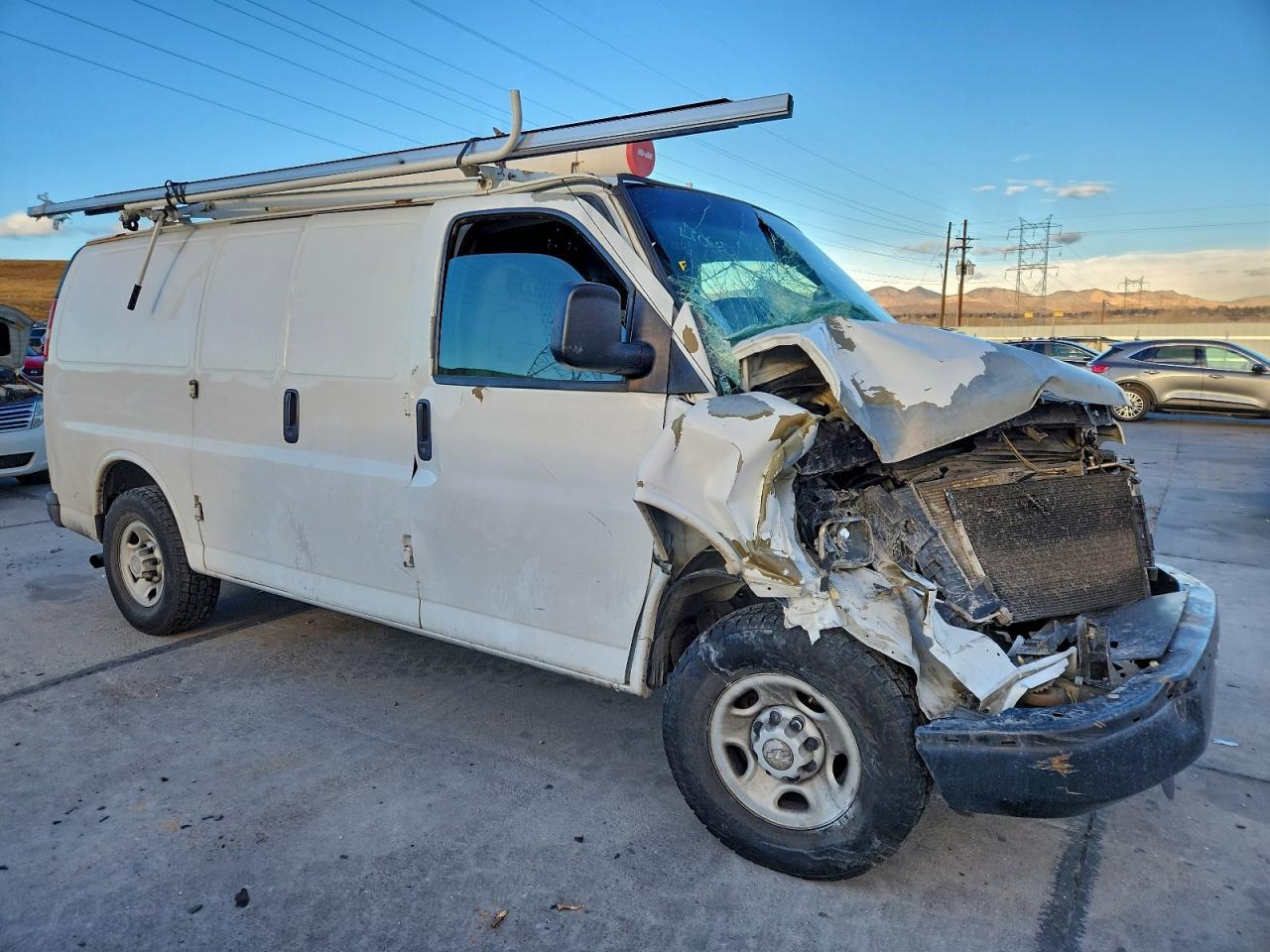 2008 Chevrolet Express 2500 Utility / Service Van - Image 4