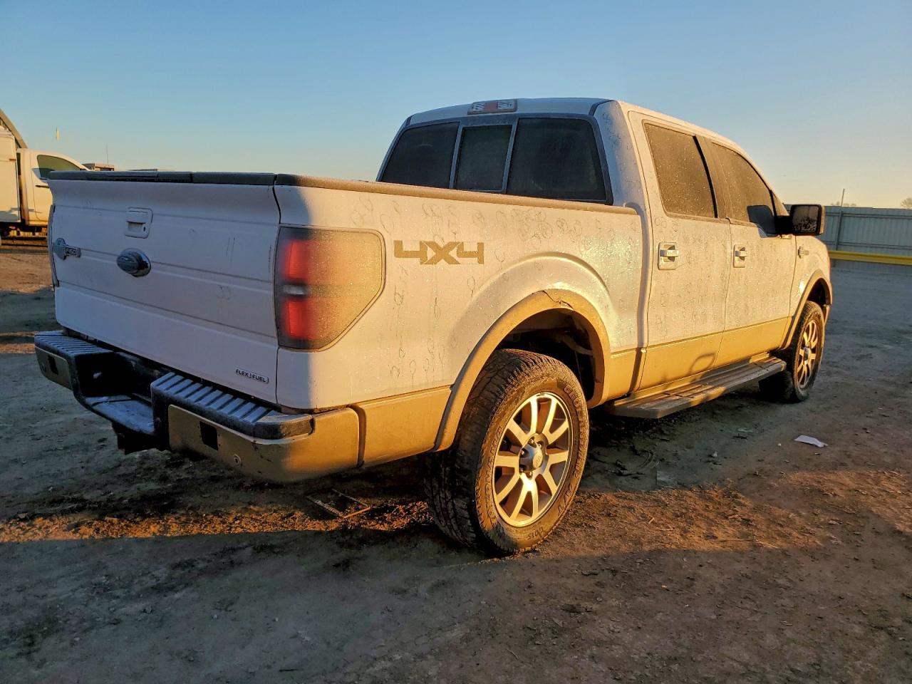 2013 Ford F150 Supercrew - Image 3