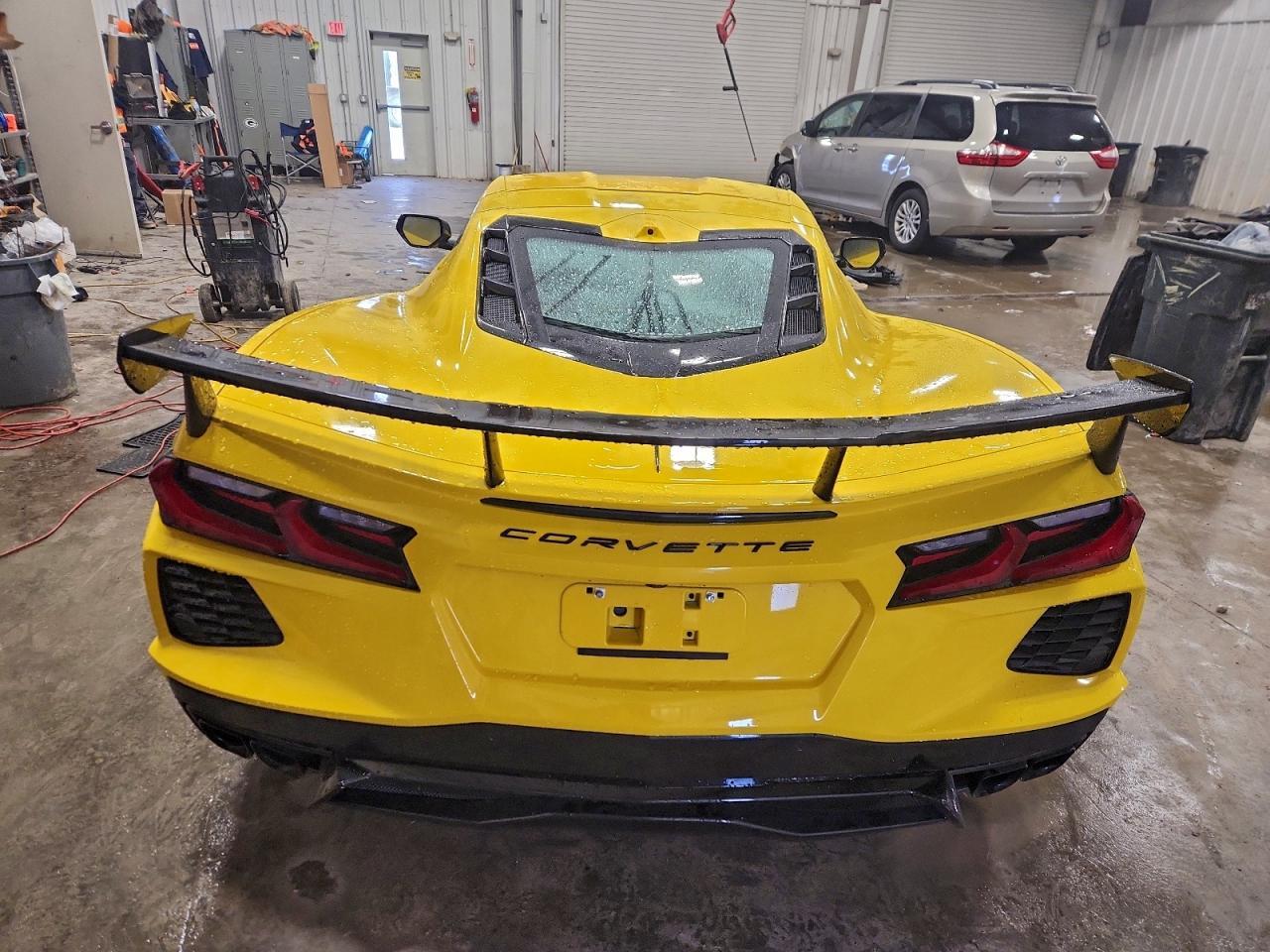 2025 Chevrolet Corvette Stingray 2Lt - Image 6