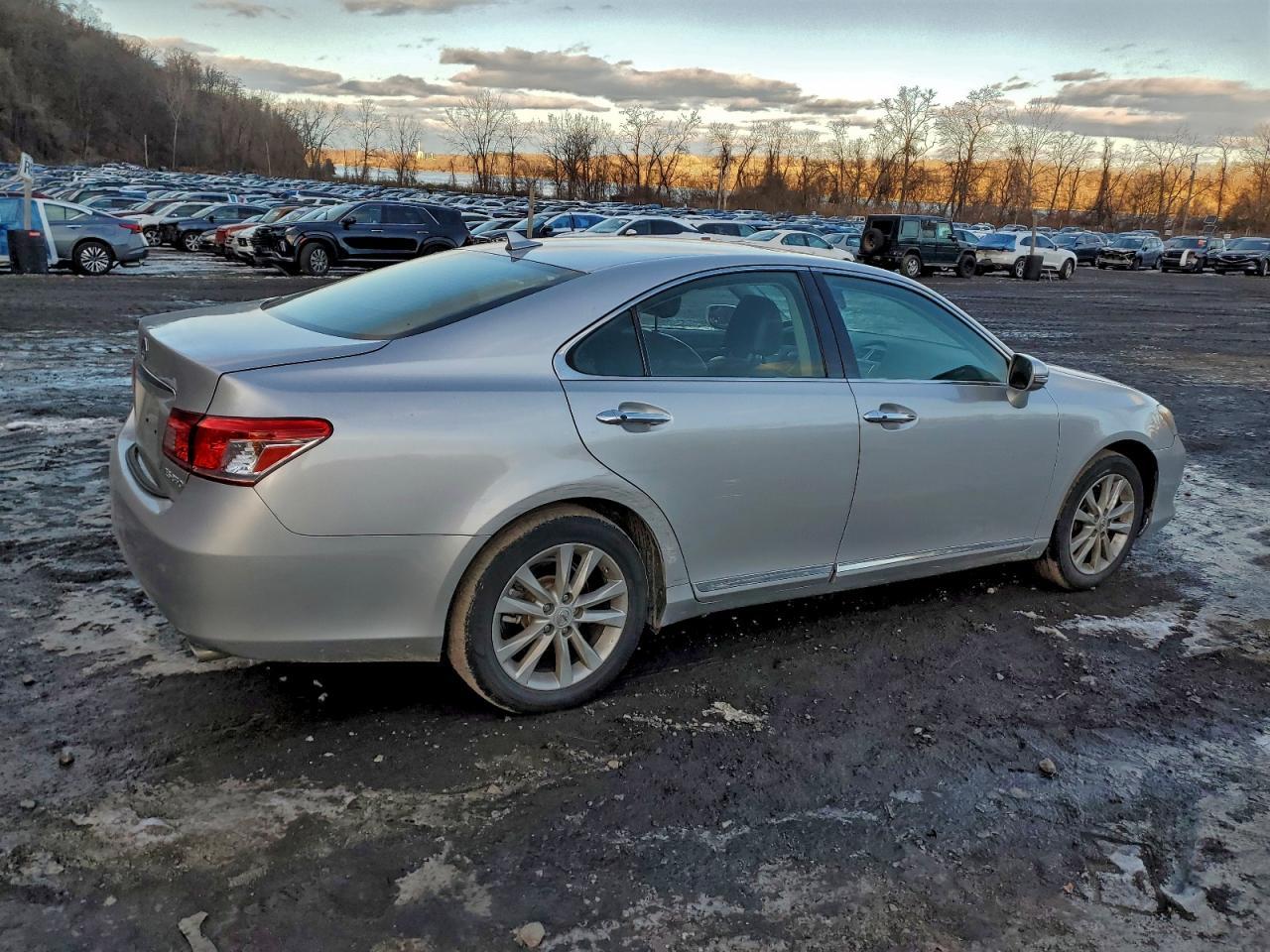 2012 Lexus Es 350 - Фото 3