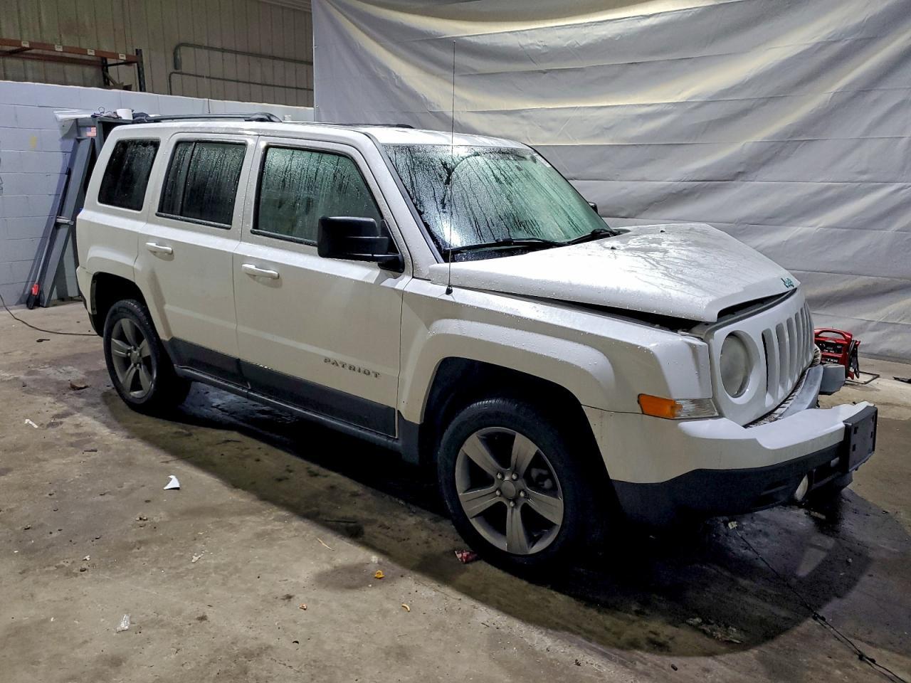 2015 Jeep Patriot Latitude - Фото 4