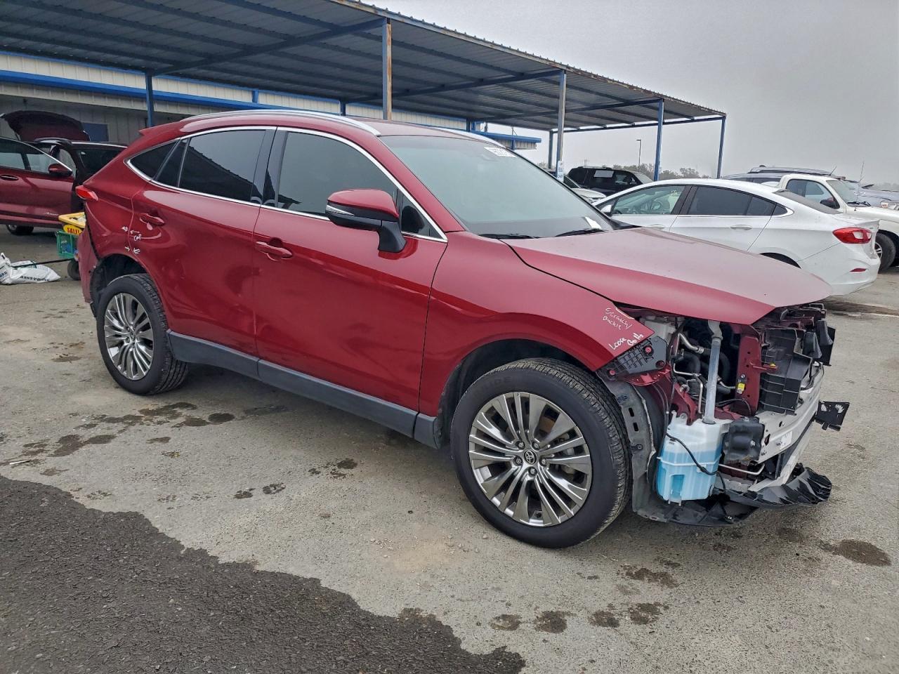 2022 Toyota Venza Le - Image 4