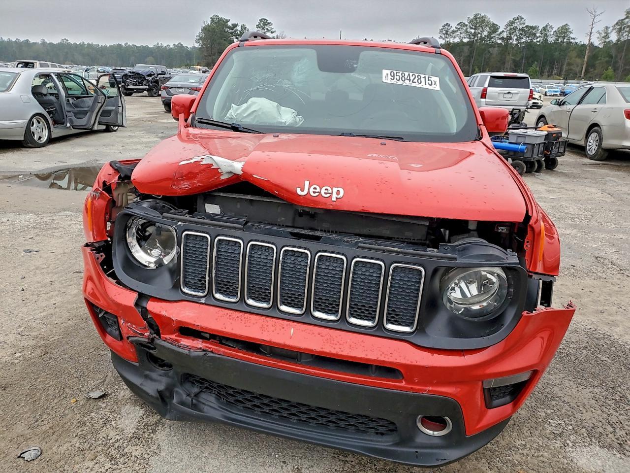 2019 Jeep Renegade Latitude - Image 5