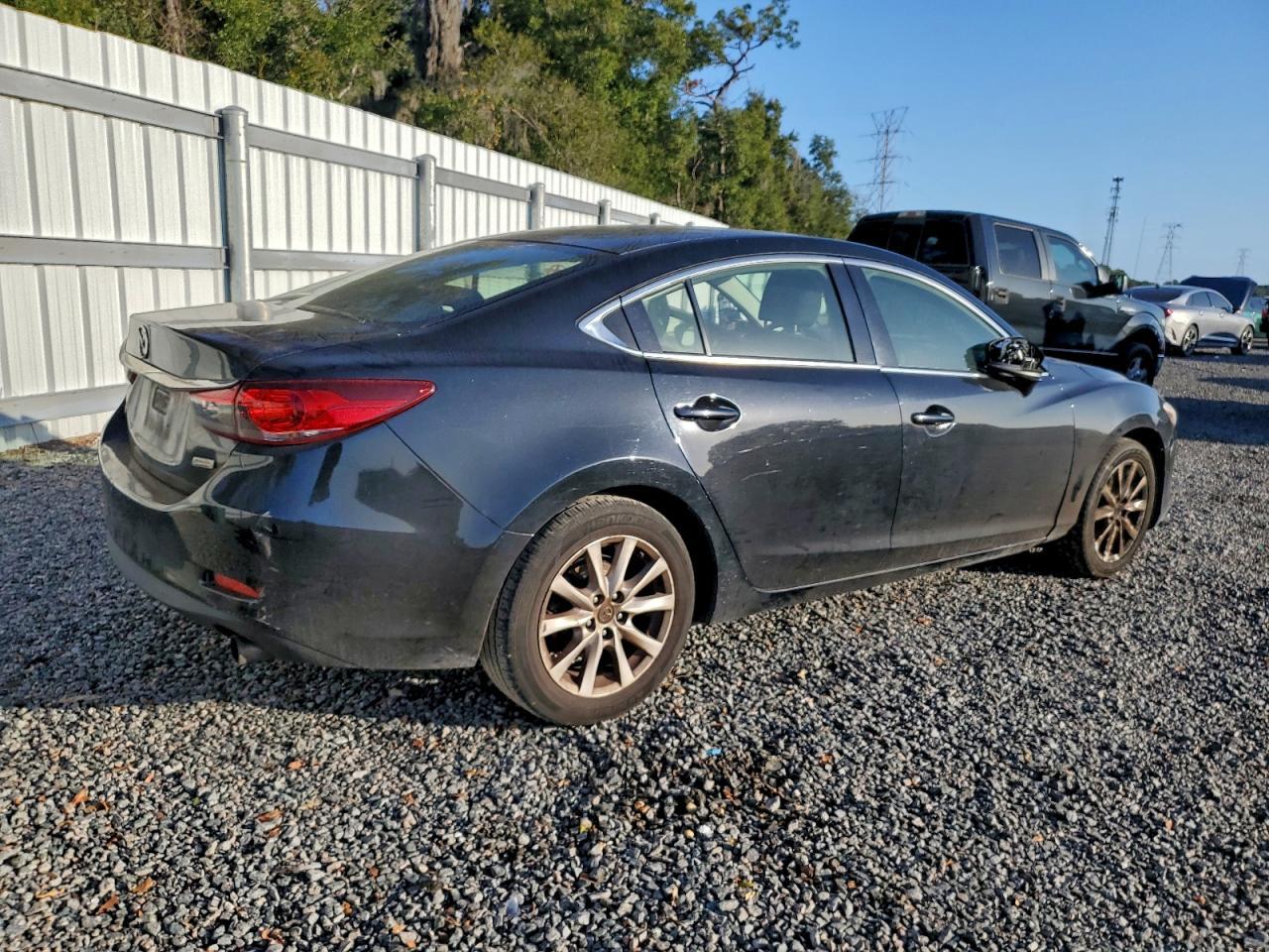 2017 Mazda 6 Sport - Image 3