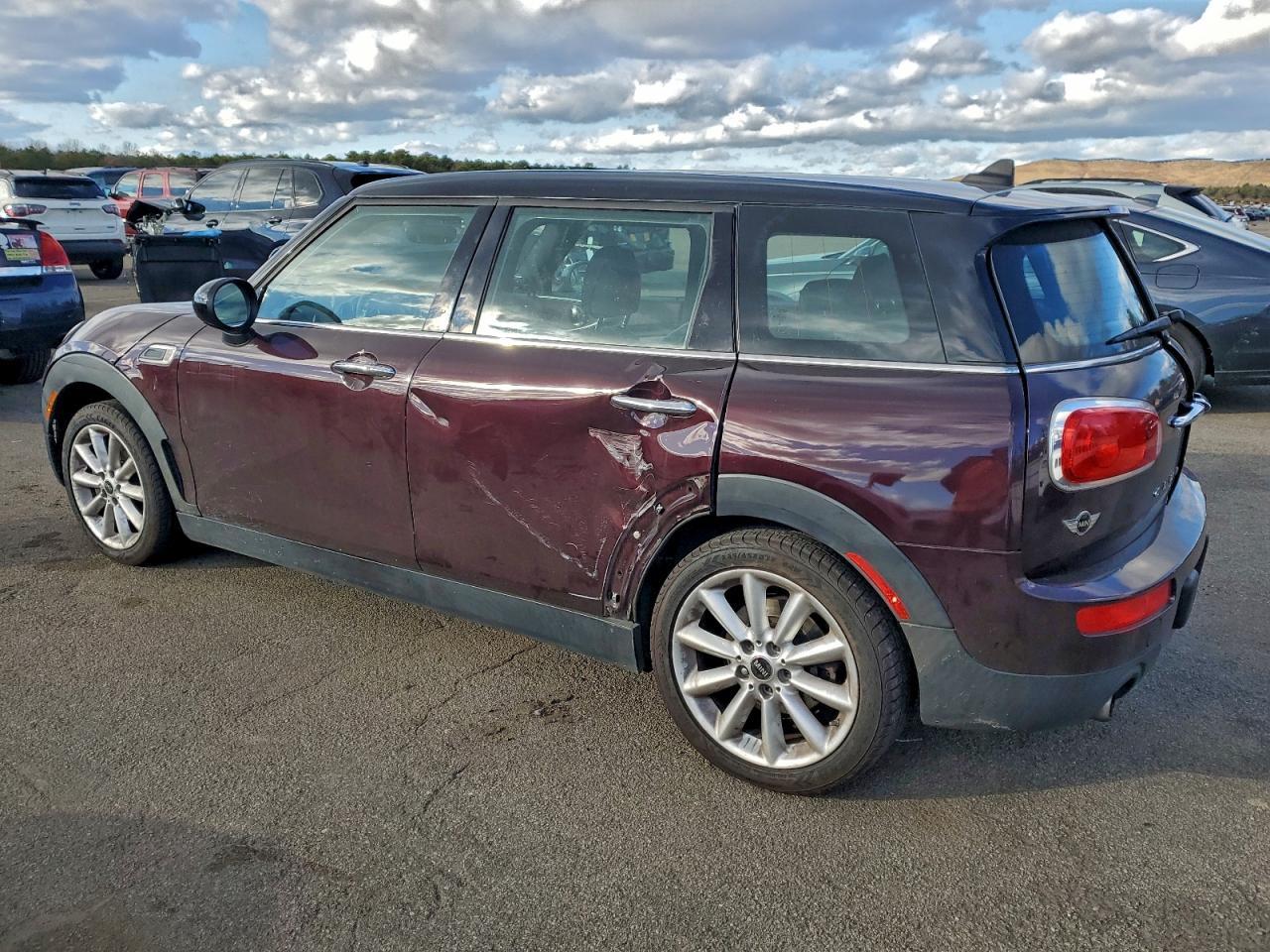 2016 Mini Cooper Clubman - Фото 2