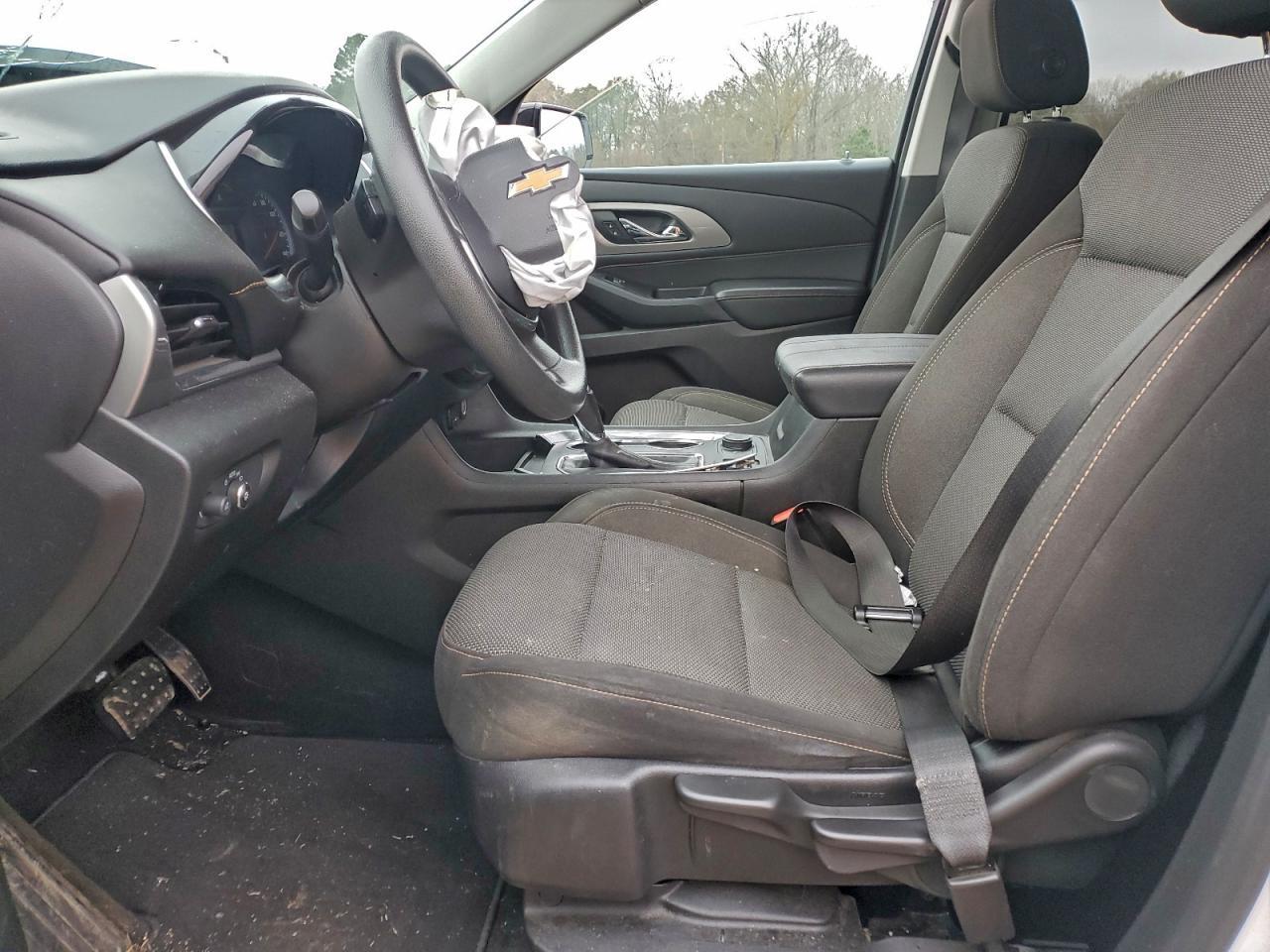 2019 Chevrolet Traverse Ls - Image 7