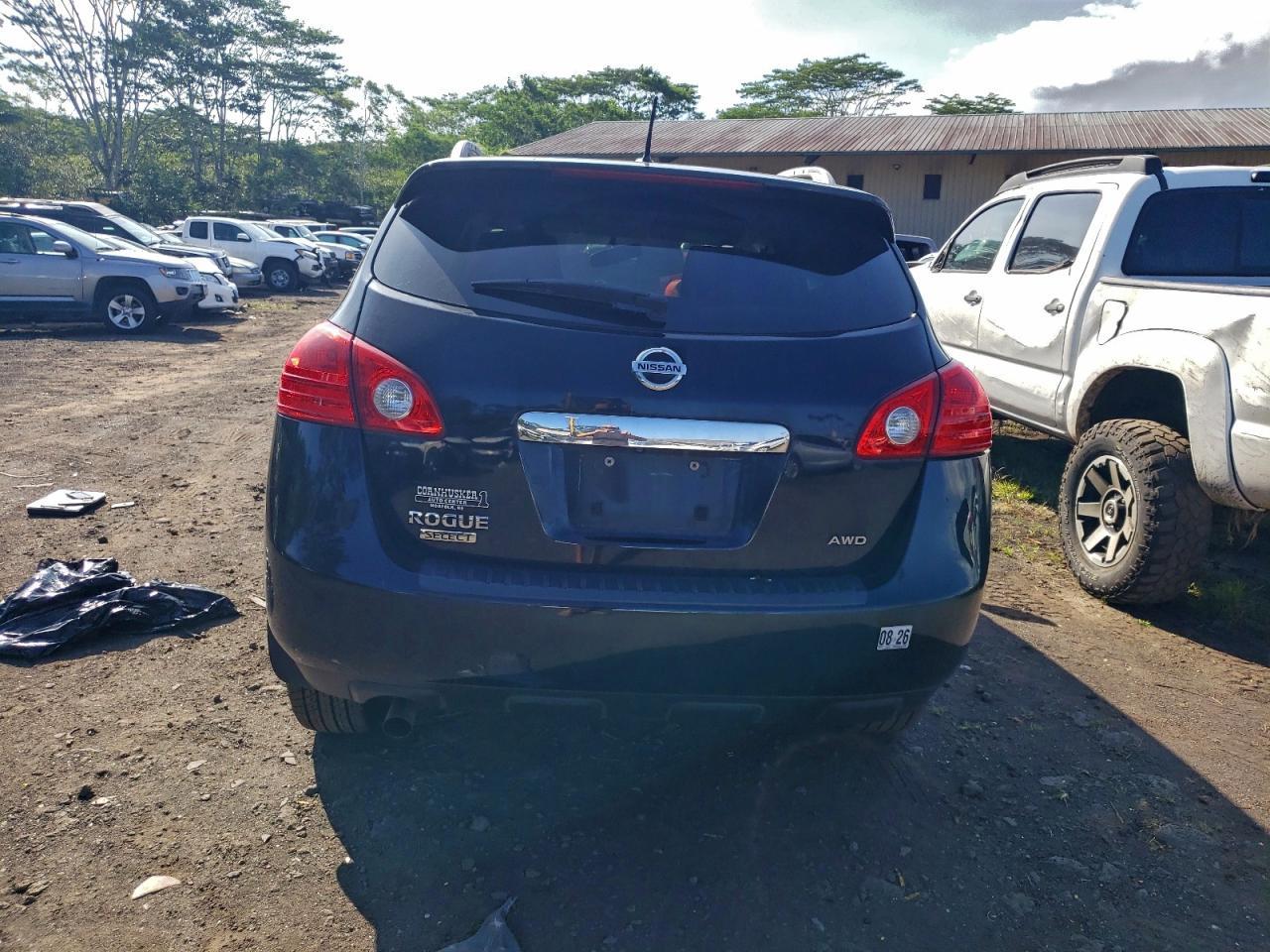 2015 Nissan Rogue Select S - Image 6