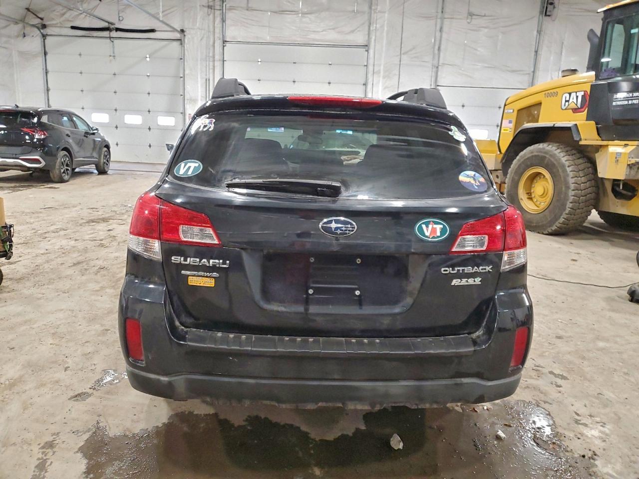 2013 Subaru Outback 2.5I Premium - Фото 6