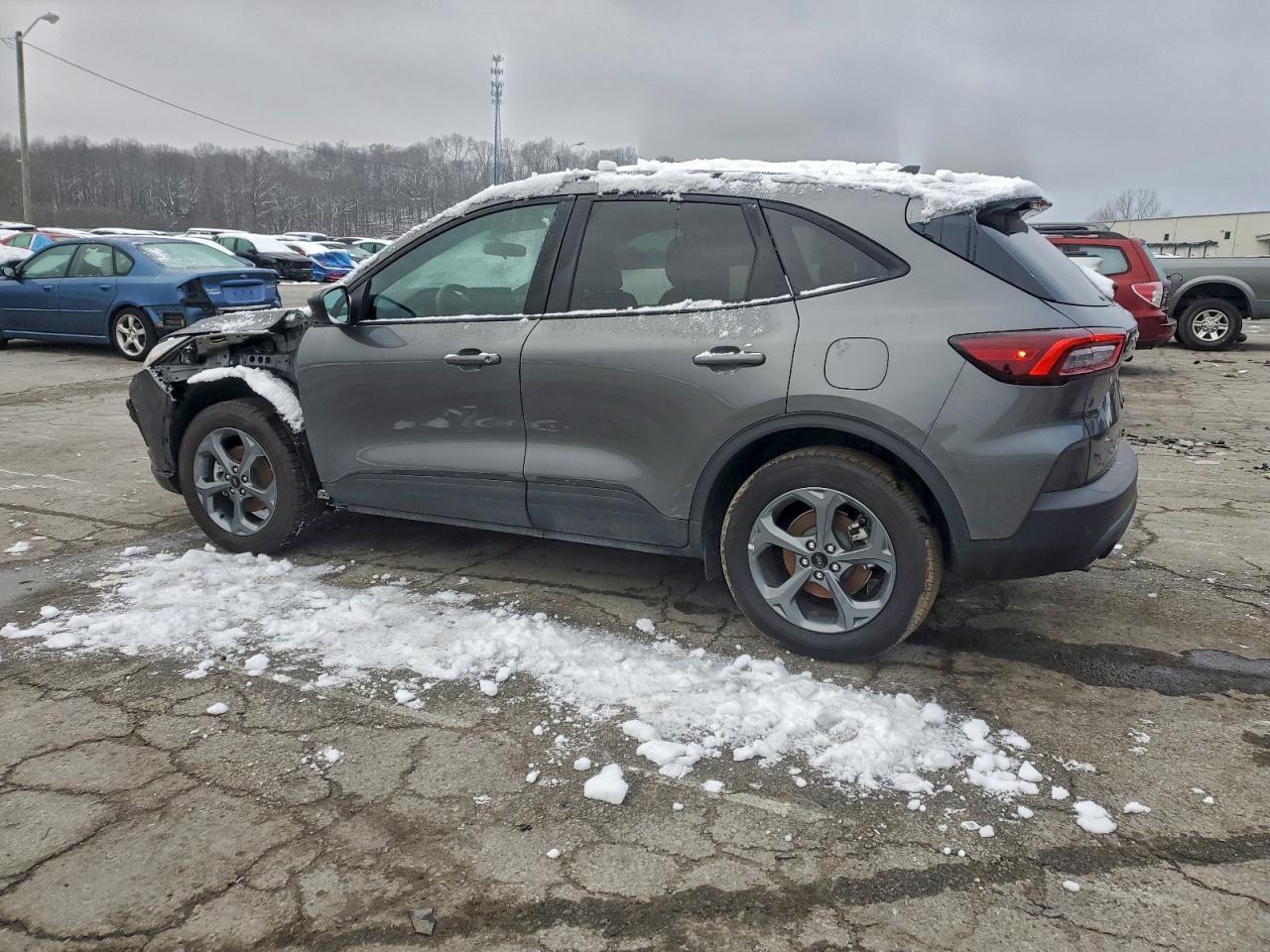 2025 Ford Escape St Line - Фото 2