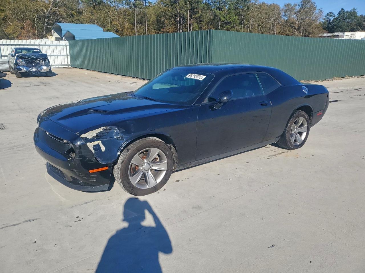 2016 Dodge Challenger Sxt