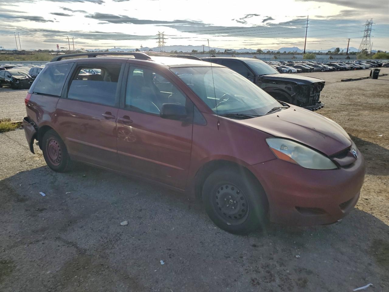 2007 Toyota Sienna - Фото 4