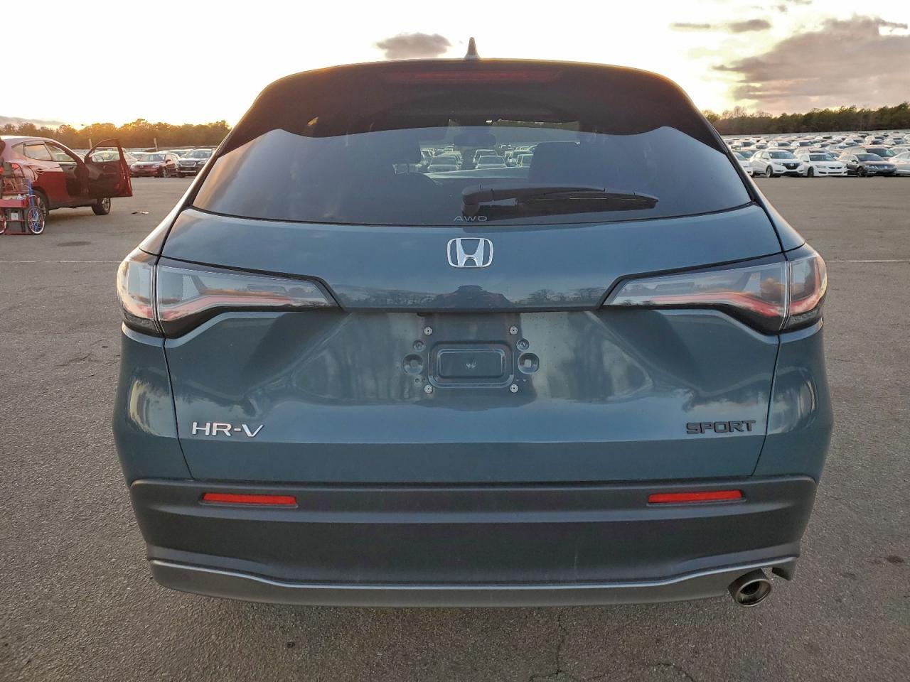 2025 Honda Hr-V Sport - Image 6