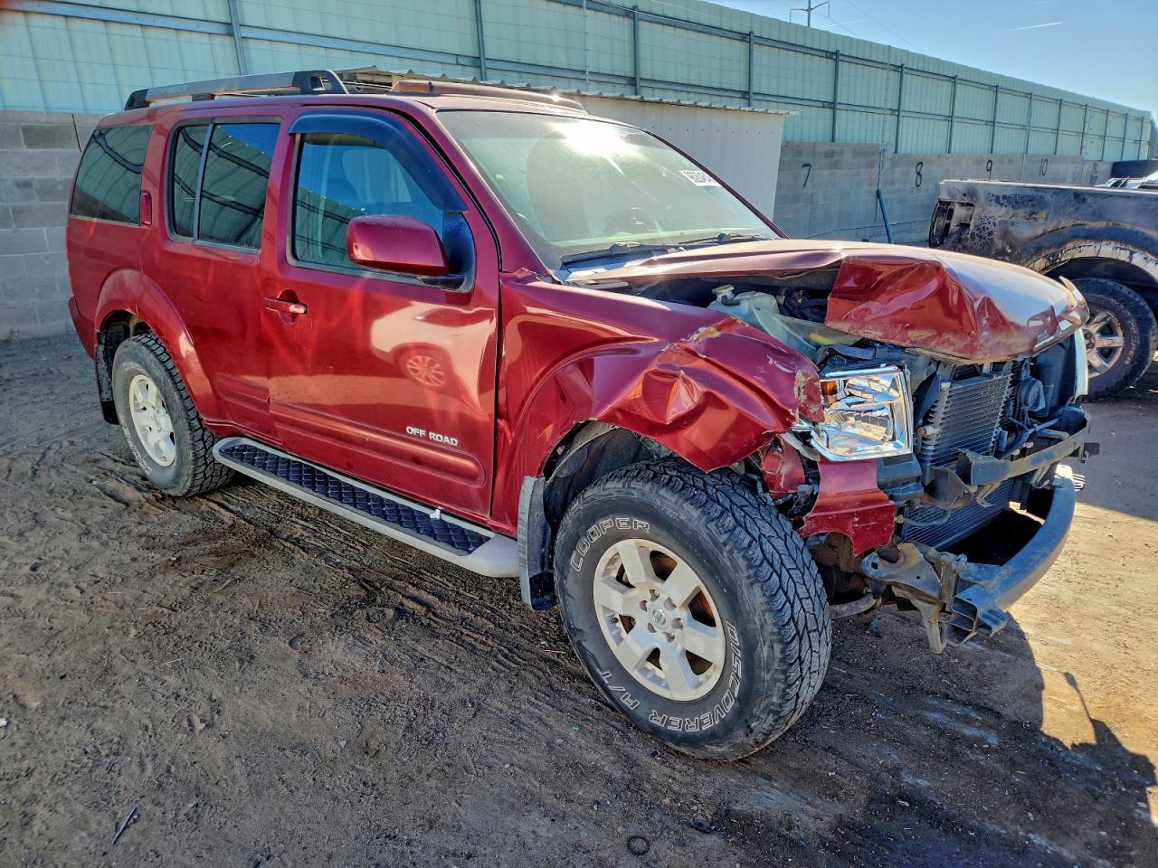 2005 Nissan Pathfinder Le - Фото 4