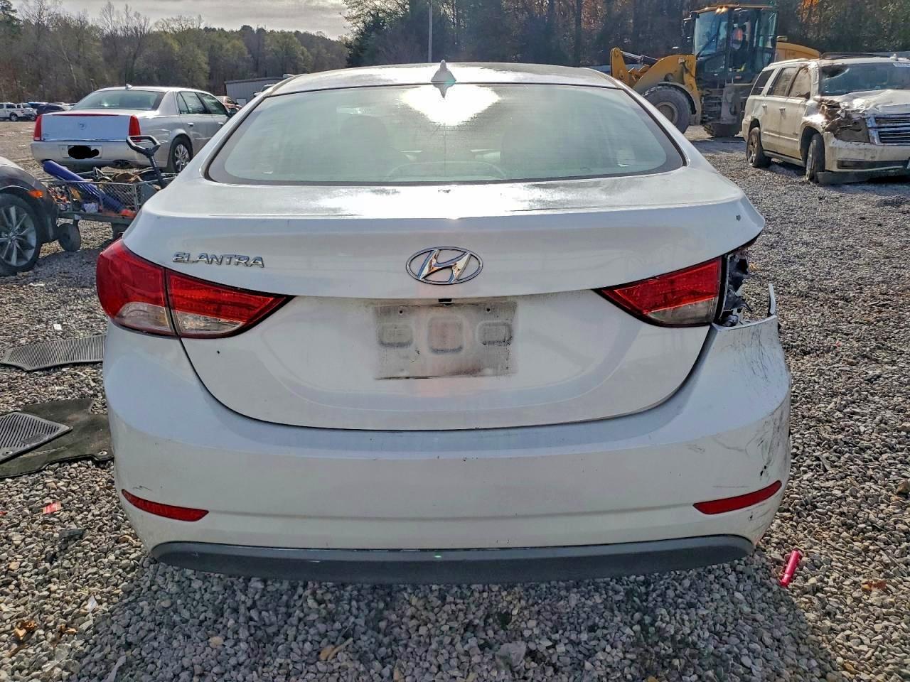 2016 Hyundai Elantra Se - Фото 6