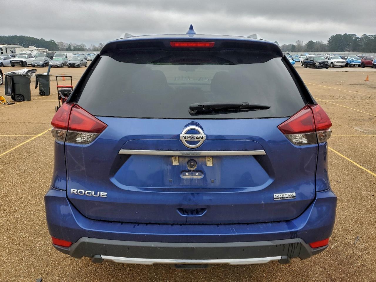 2019 Nissan Rogue S - Фото 6