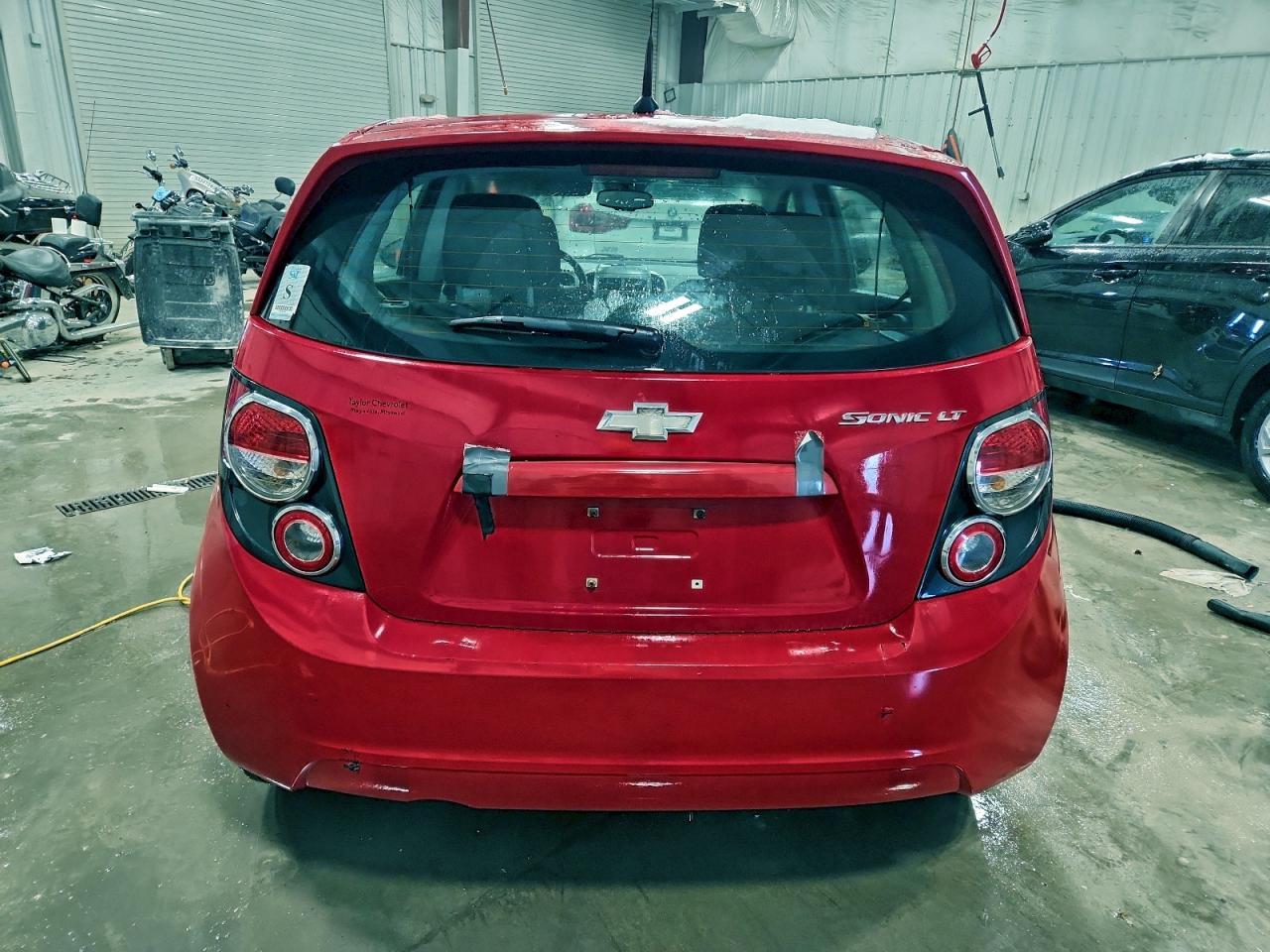 2012 Chevrolet Sonic Lt - Image 6