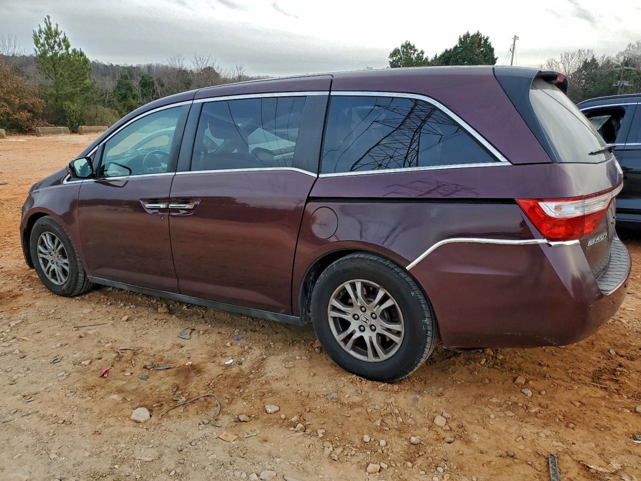 2013 Honda Odyssey Exl - Фото 2