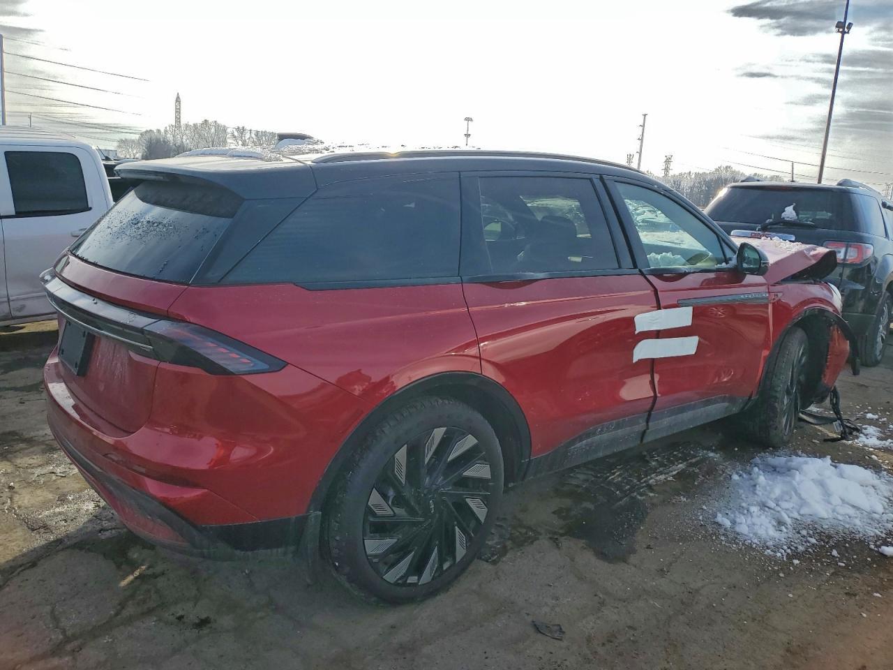 2025 Lincoln Nautilus Reserve - Фото 3