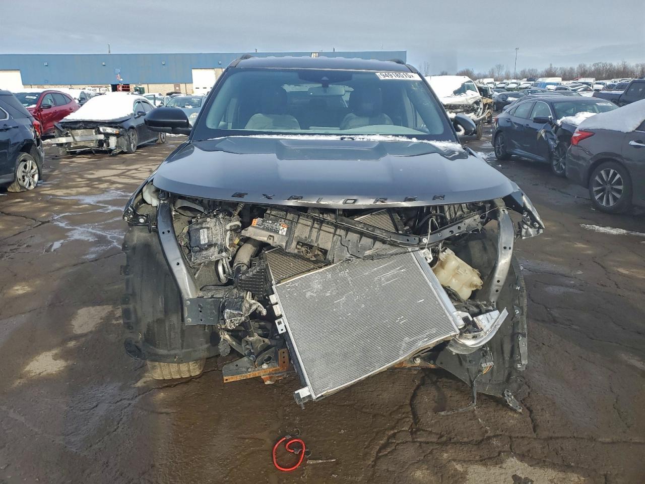 2023 Ford Explorer St-Line - Image 5