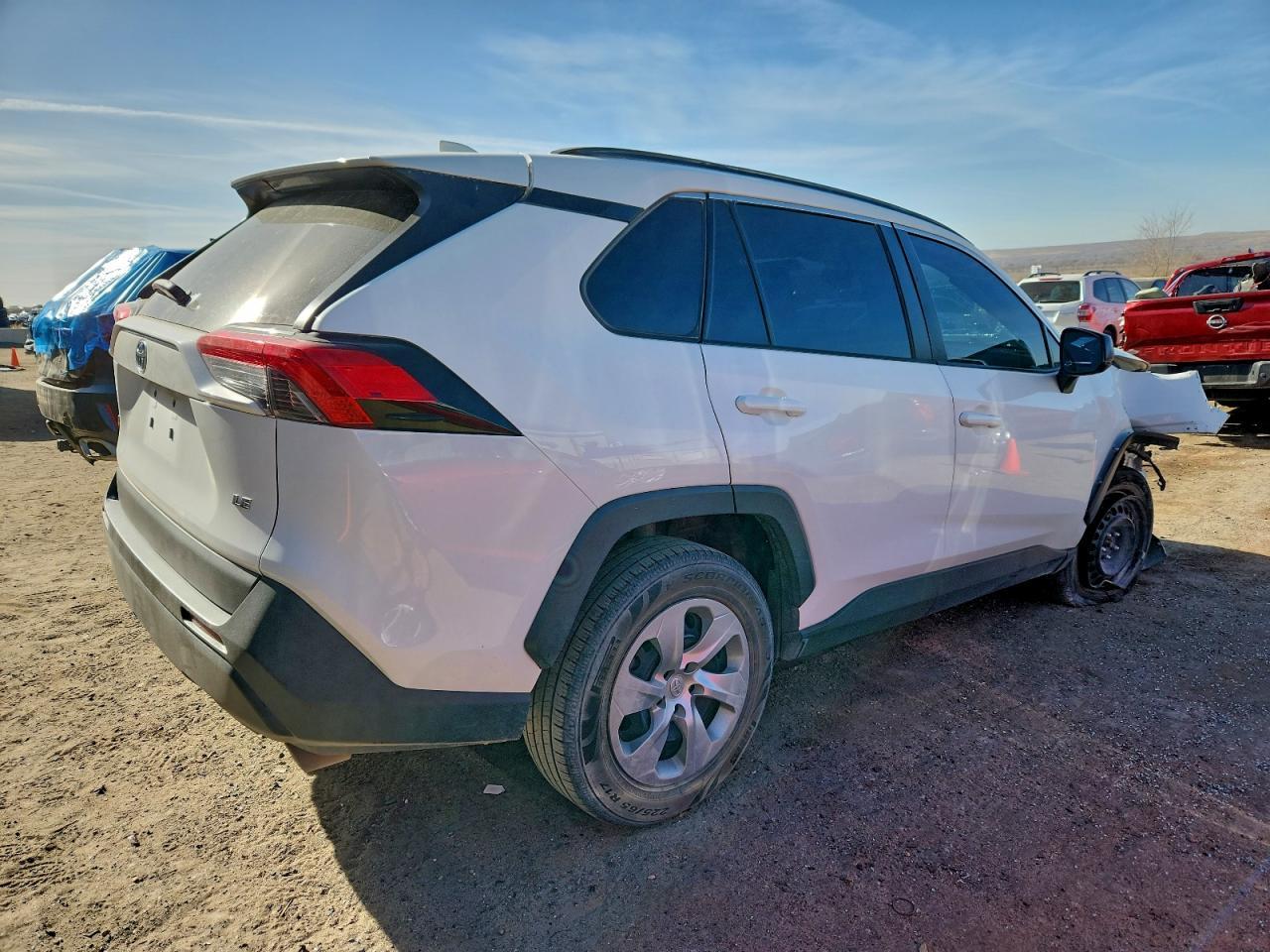 2021 Toyota Rav4 Le - Фото 3