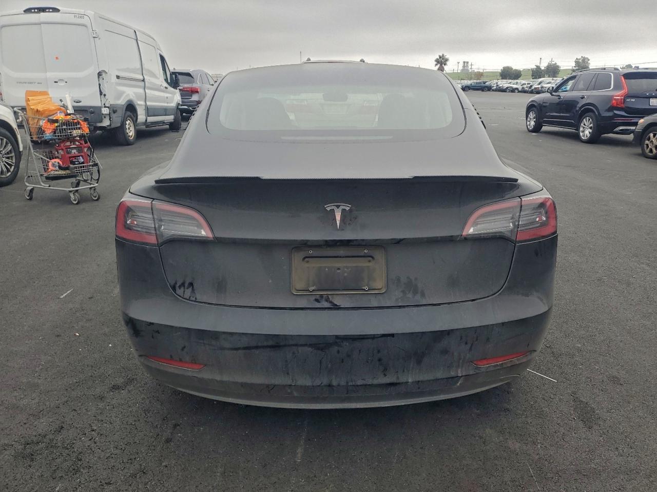 2023 Tesla Model 3 - Image 6