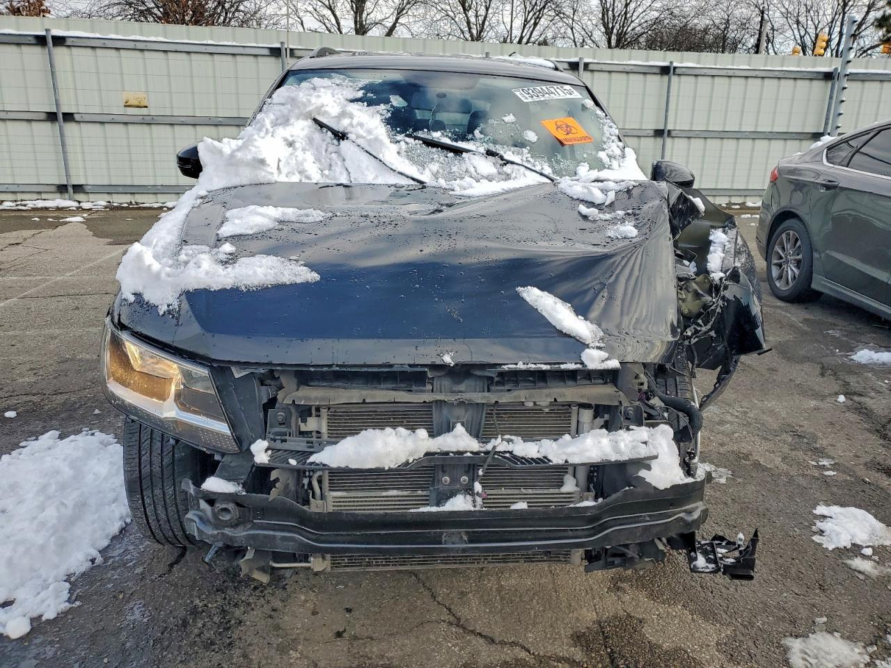 2020 Volkswagen Tiguan S - Фото 5