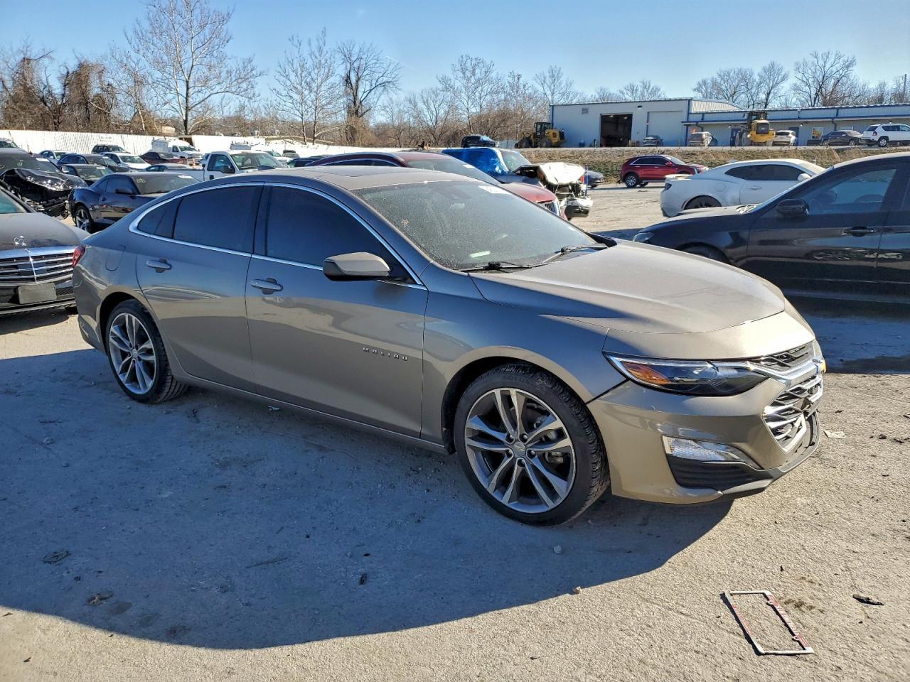 2023 Chevrolet Malibu Lt - Image 4