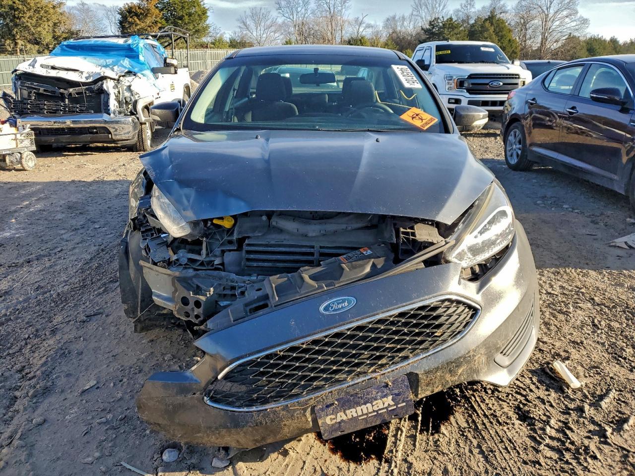 2017 Ford Focus Se - Фото 5