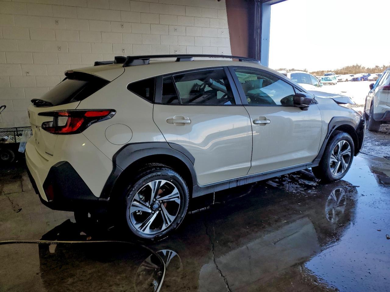 2025 Subaru Crosstrek Premium - Фото 3