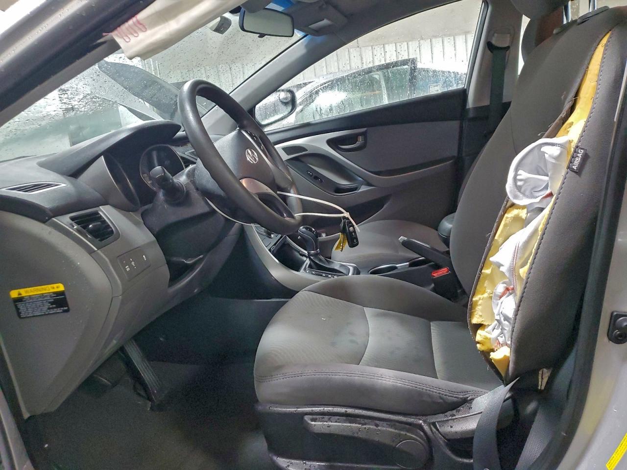 2016 Hyundai Elantra Se - Фото 7