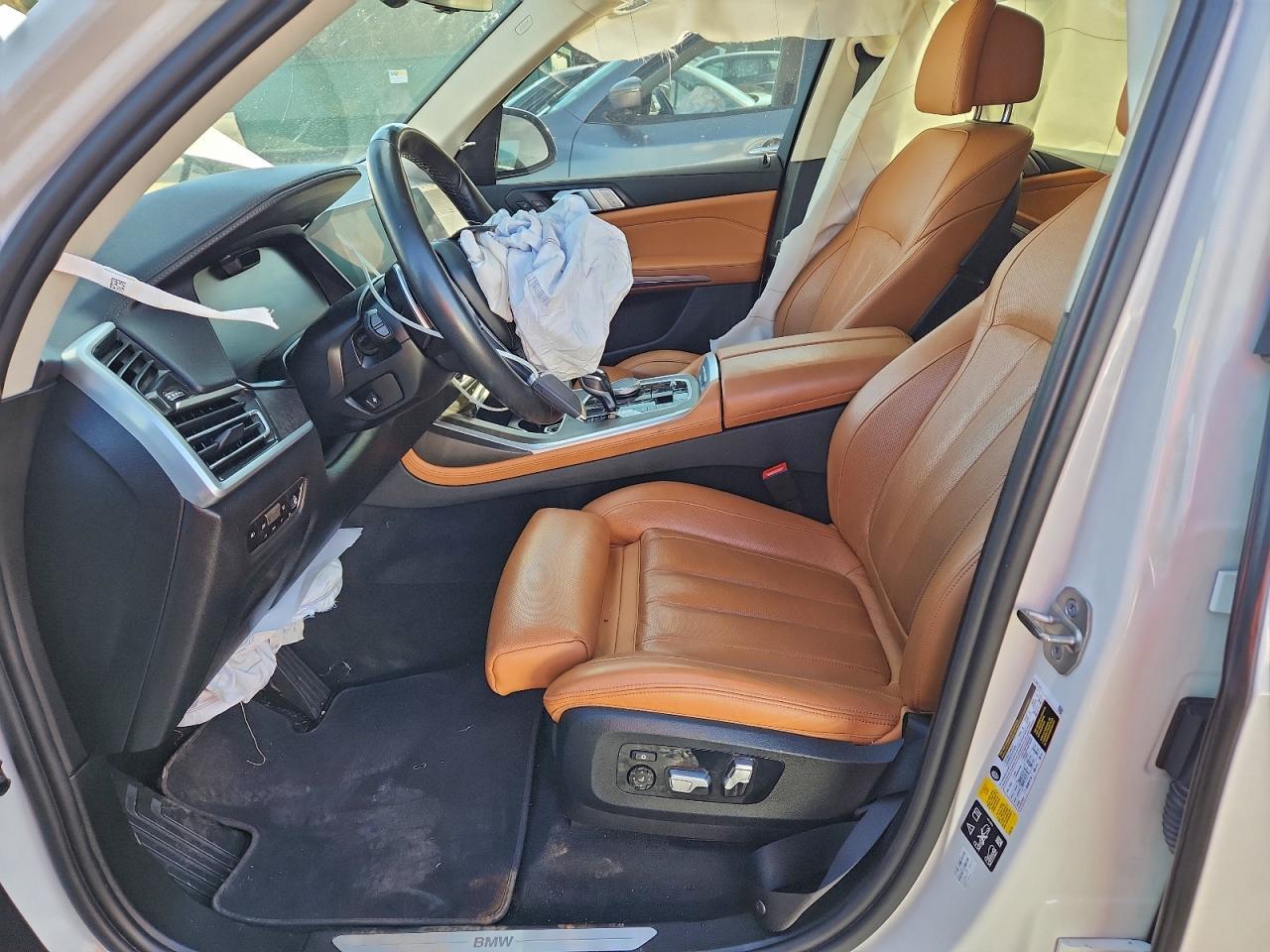 2022 BMW X7 xDrive40I - Image 7