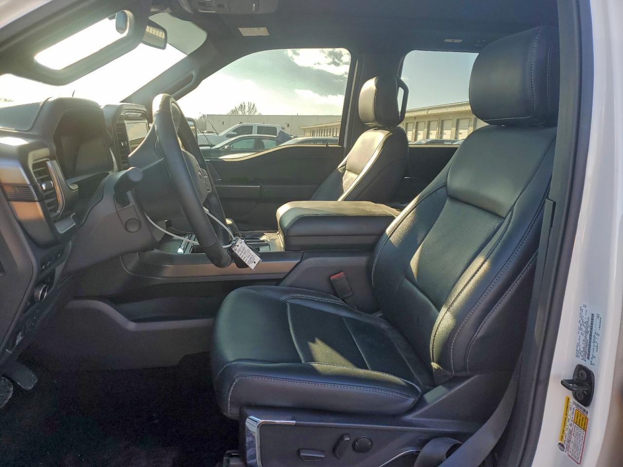 2024 Ford F150 Lariat - Фото 7