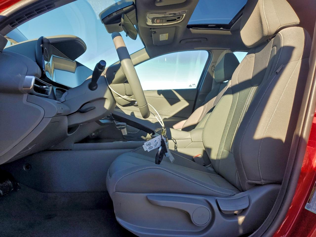 2025 Hyundai Elantra Sel - Фото 7