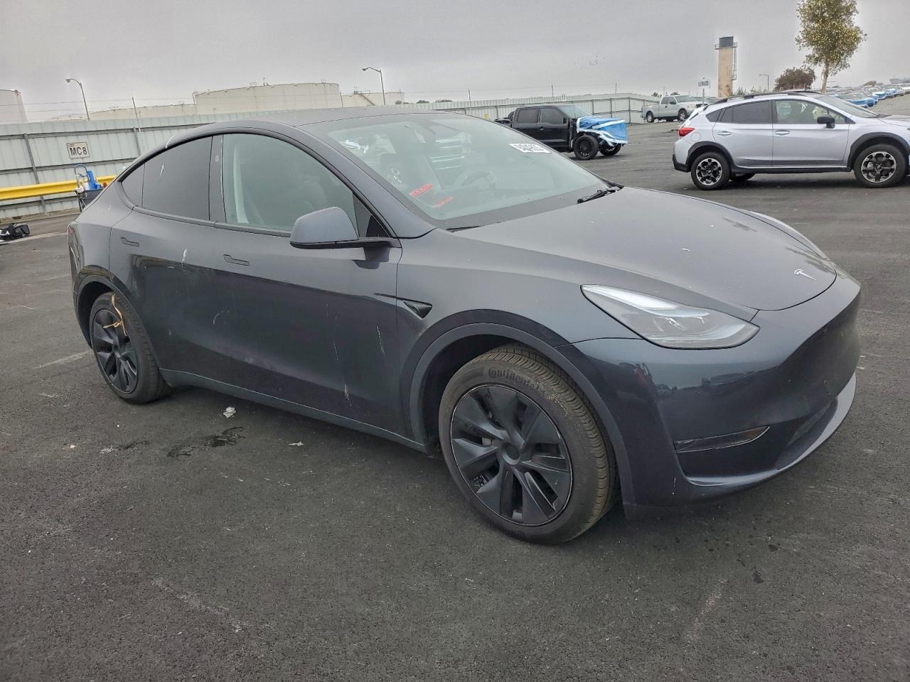 2025 Tesla Model Y - Image 4