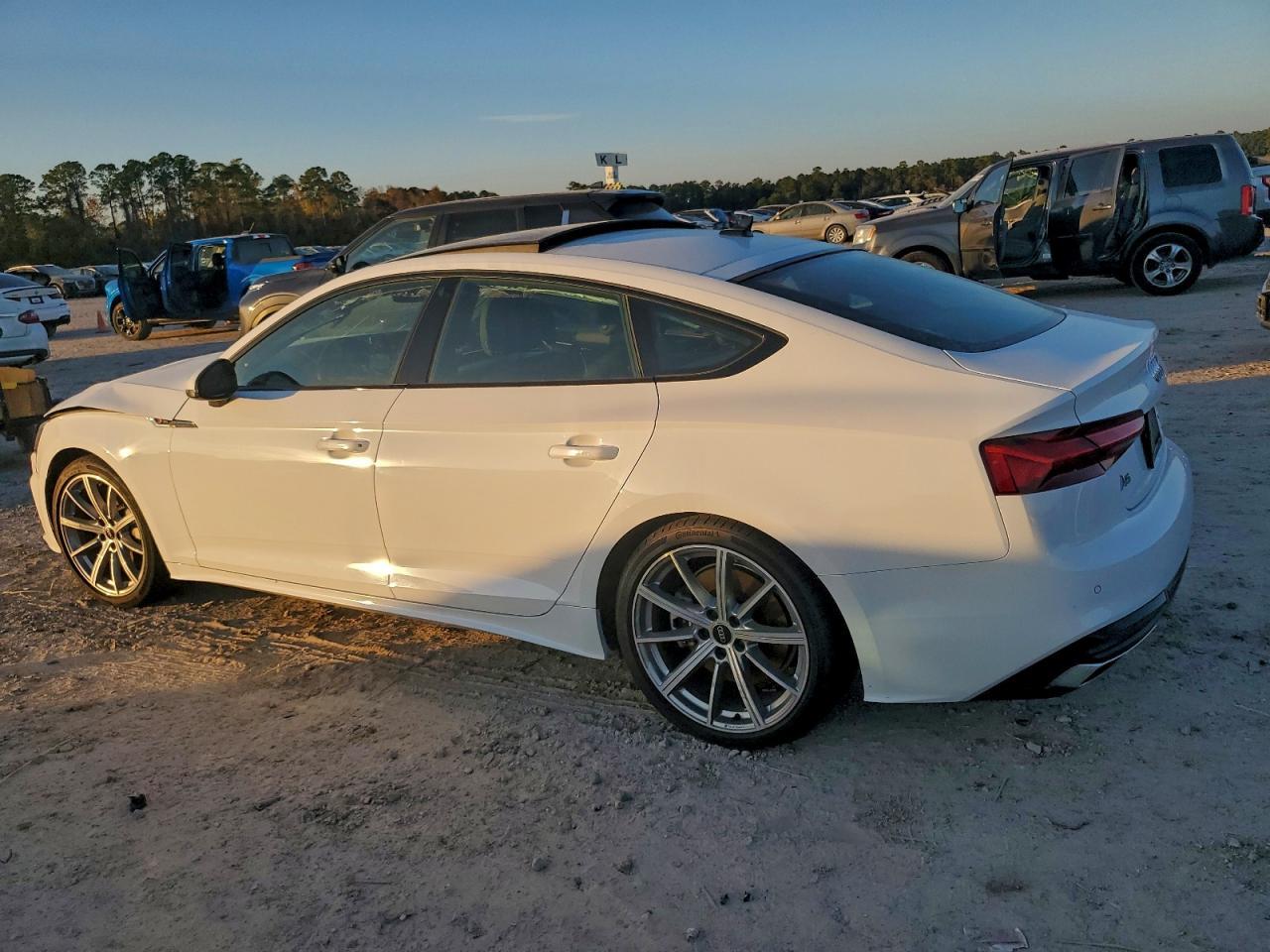 2025 Audi A5 Premium 45 - Фото 2