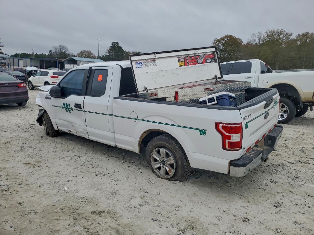 2019 Ford F150 Super Cab - Фото 2
