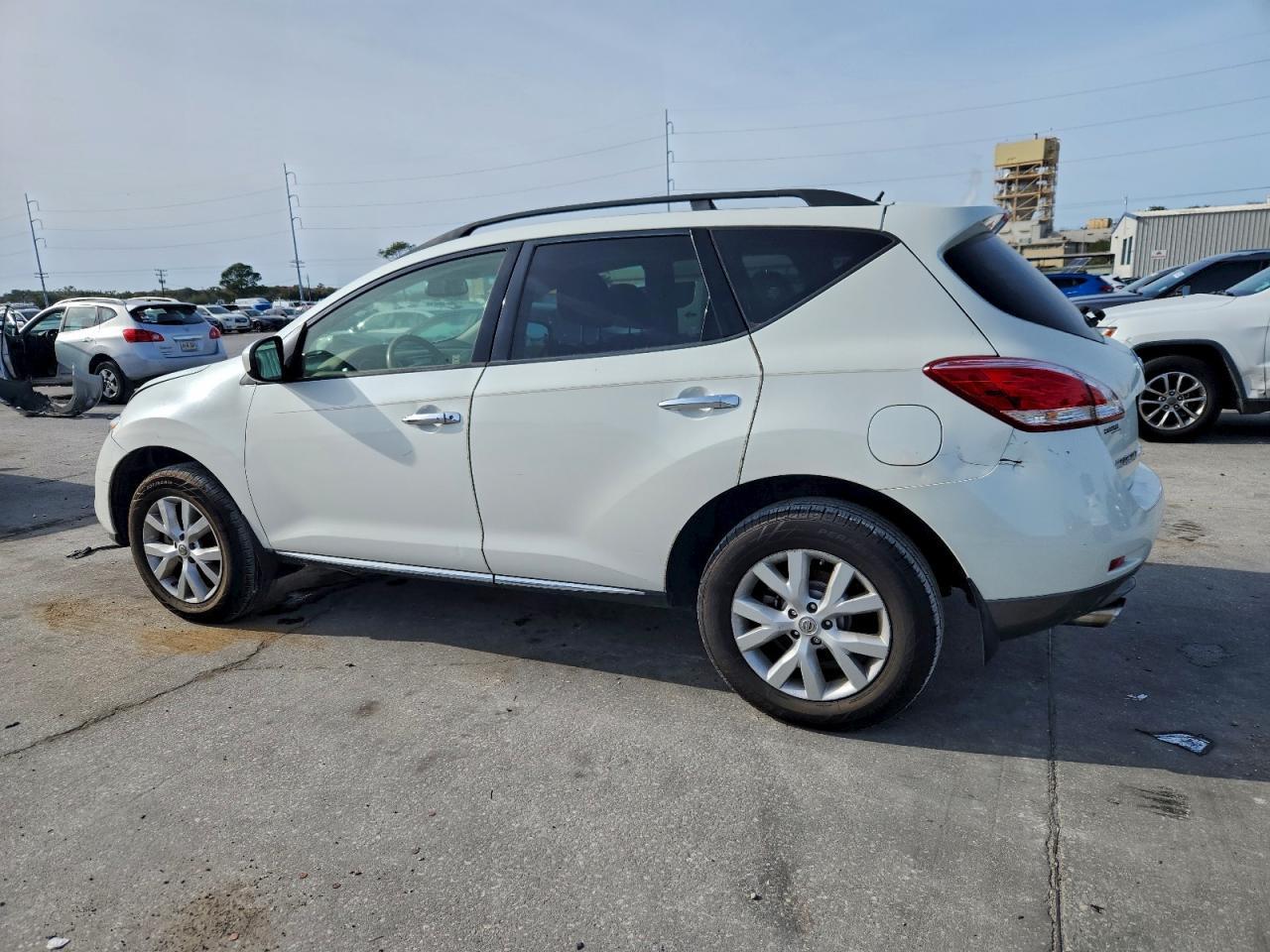 2014 Nissan Murano S - Фото 2