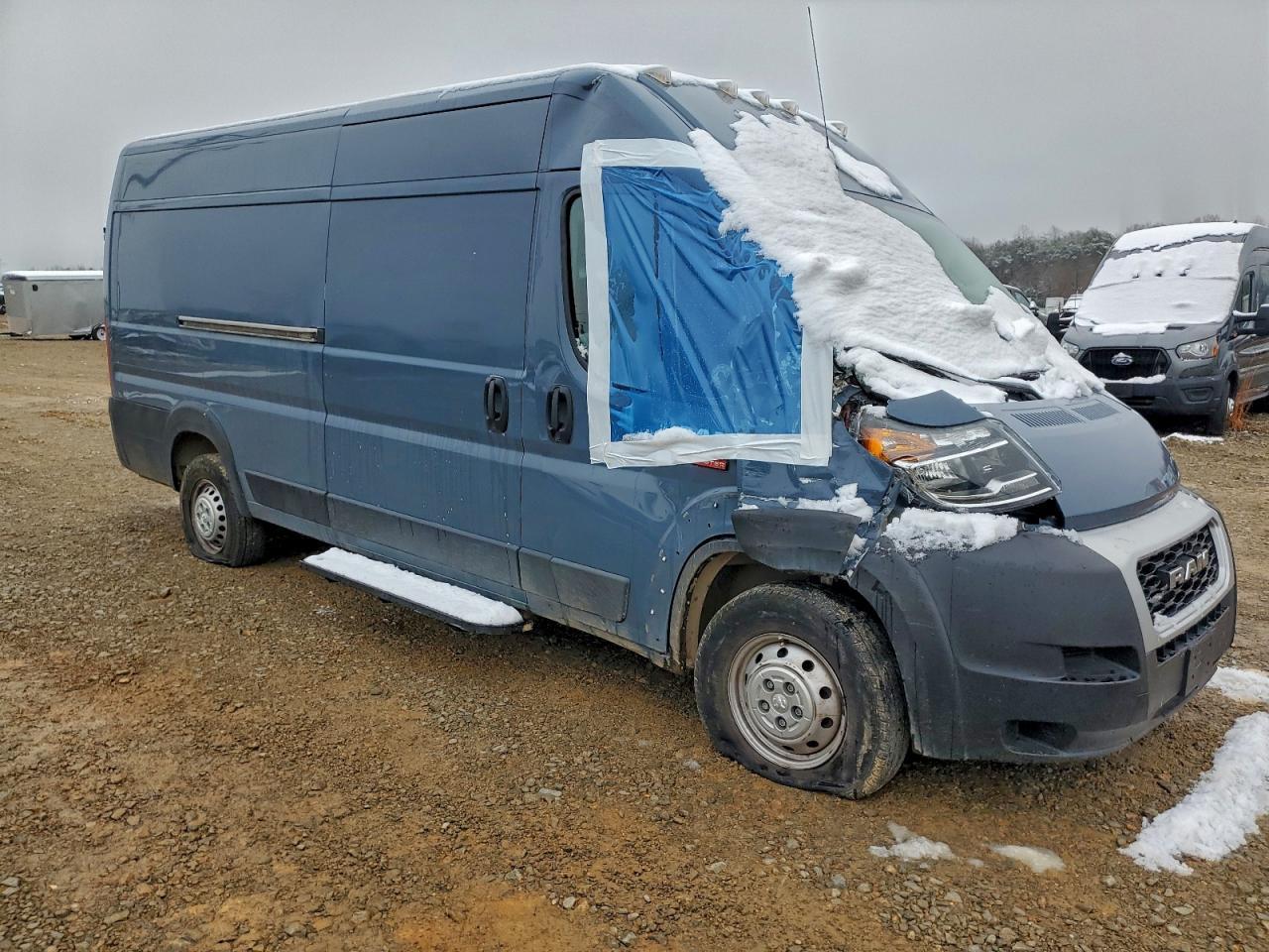 2020 Ram Promaster 3500 Delivery Van - Фото 4