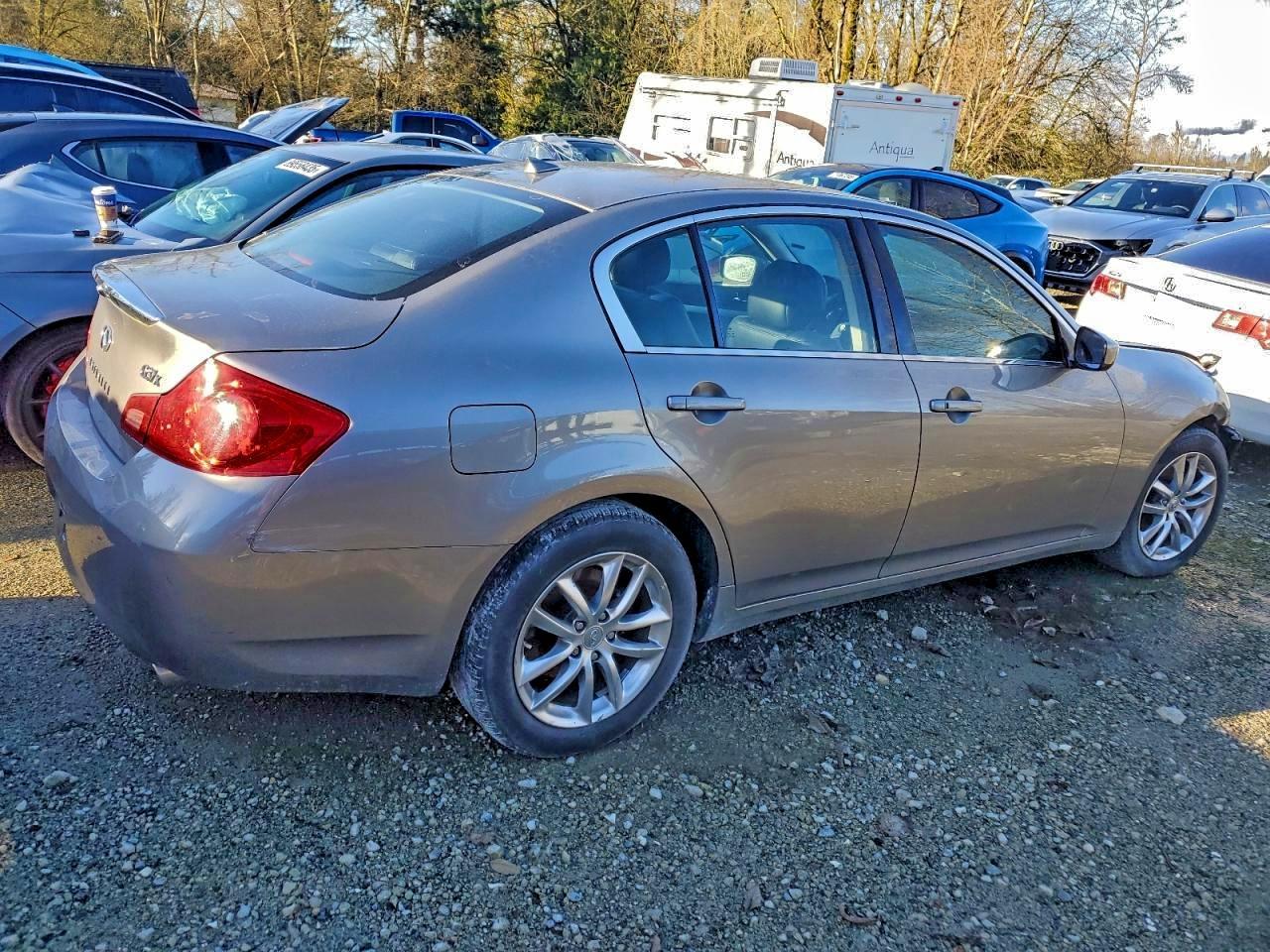 2009 Infiniti G37 - Image 3