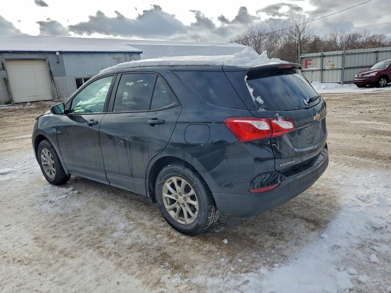 2020 Chevrolet Equinox Ls - Фото 2