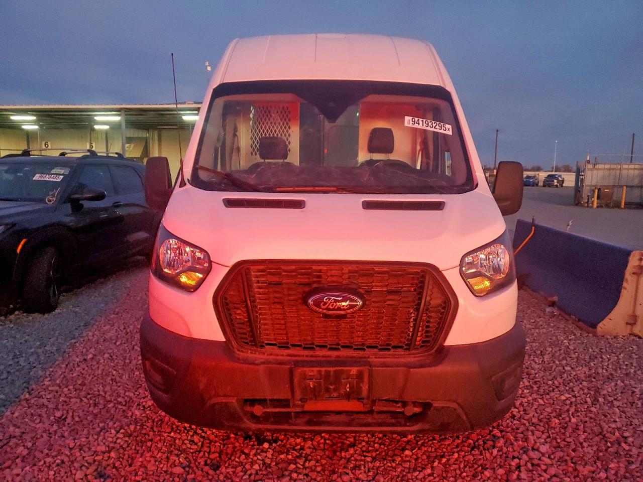 2021 Ford Transit T-350 Delivery Van - Фото 5