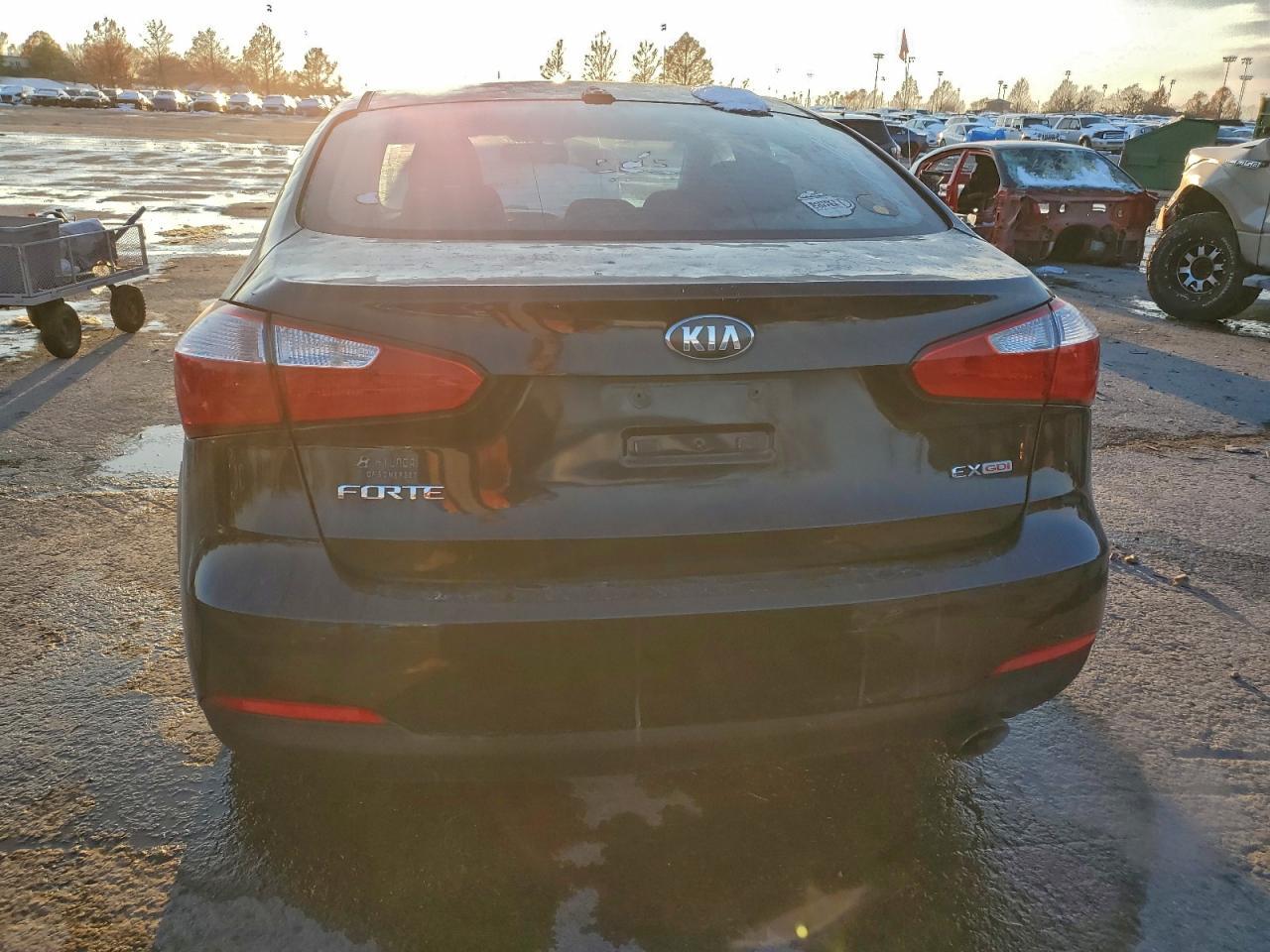 2015 Kia Forte Ex - Фото 6