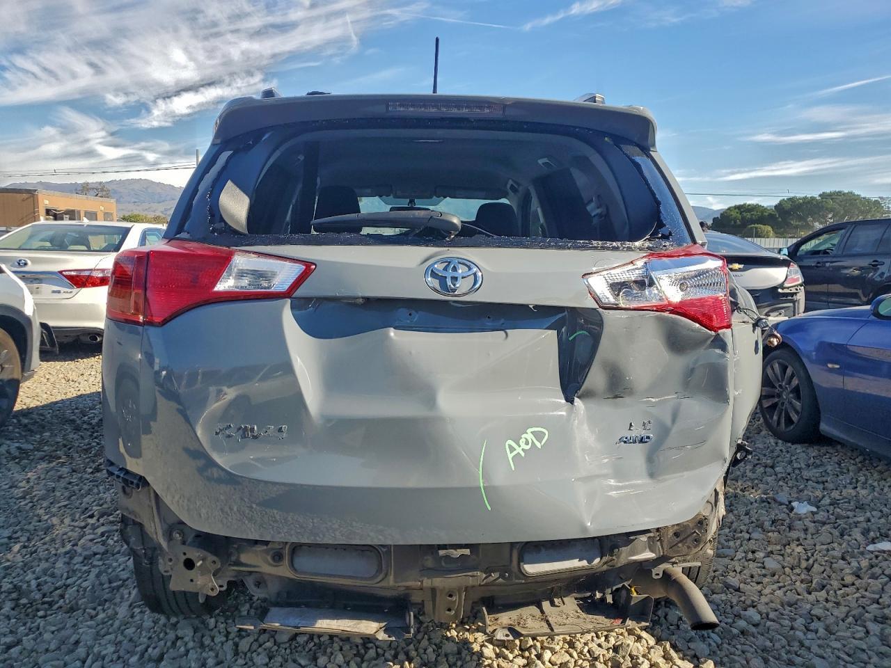 2013 Toyota Rav4 Le - Image 6