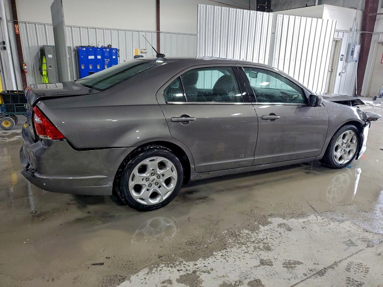 2010 Ford Fusion Se - Image 3