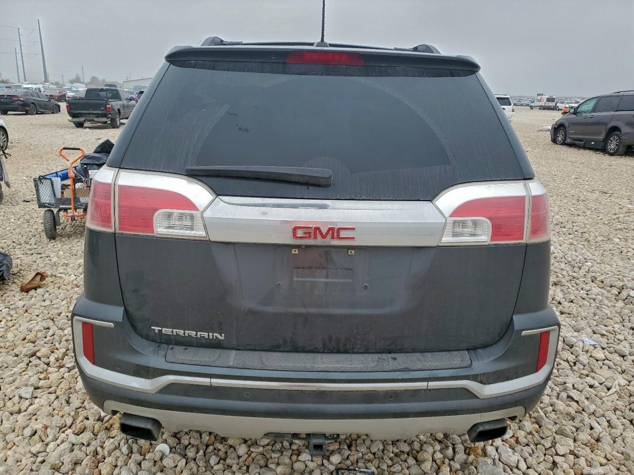 2017 GMC Terrain Denali - Фото 6