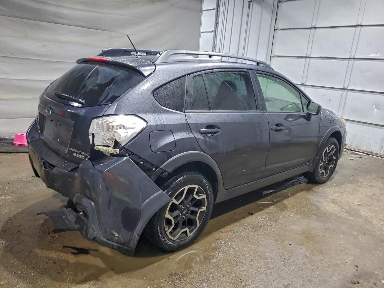 2017 Subaru Crosstrek Premium - Image 3